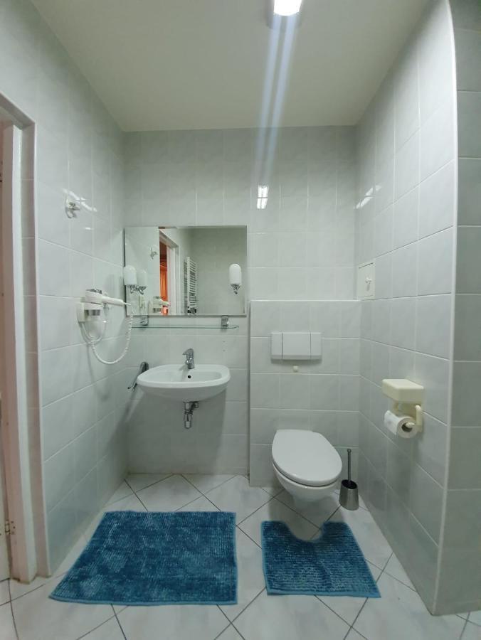 Apartament Koala Kolobrzeg, 50 M Do Plazy, Garaz-Po Wczesniejszej Rezerwacji U Wlascicieli, Wifi, Mile Widziane Czworonogi Exterior foto